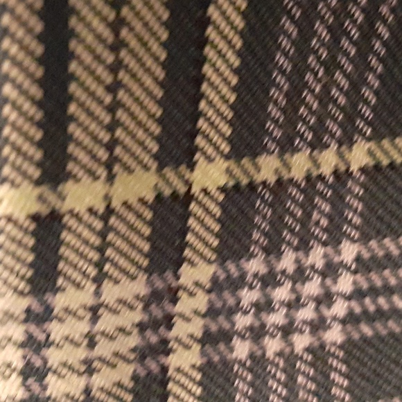 Green Tartan Pattern Skirt - Picture 10 of 10